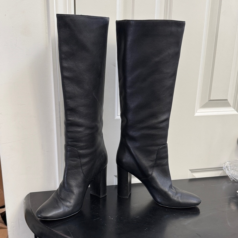 J. Crew Elegant Black Pull Up Soft Leather Heeled Boots, Sz 8 - Picture 7 of 12